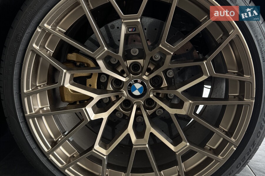 BMW M4 - фото 11