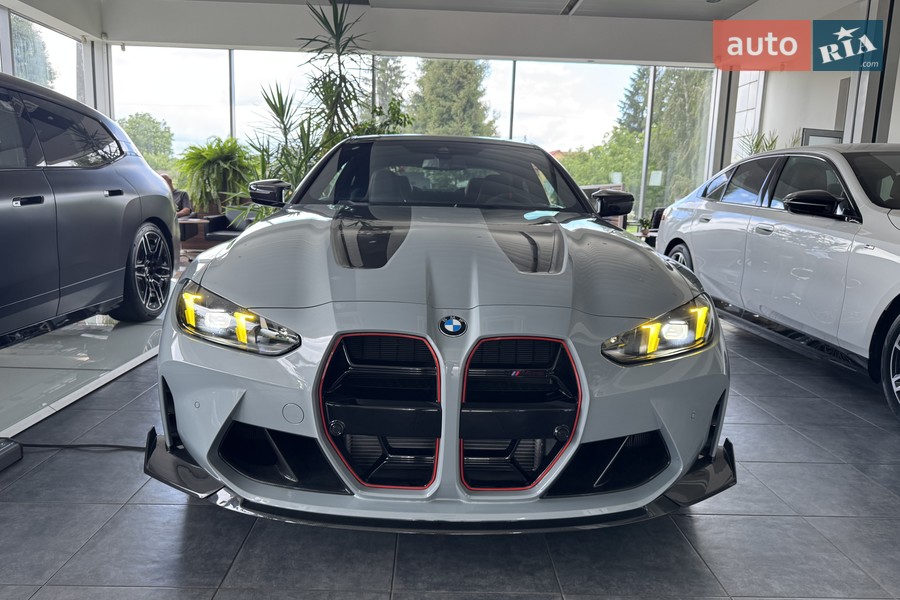 BMW M4 - фото 2