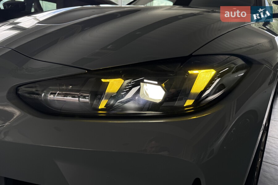 BMW M4 - фото 6