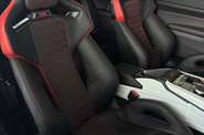 BMW M4 - фото 8