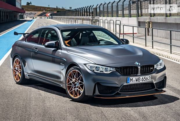 AUTO.RIA - Купе BMW M4 GTS 3.0 DCT (500 к.с.) Base — технические  характеристики, опции комплектации, цены, фото