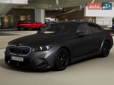 BMW M5 2025