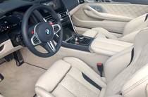 BMW M8 Base