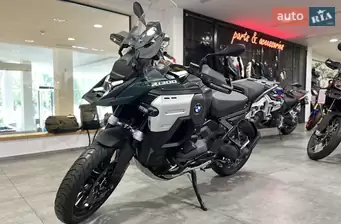 BMW R 1300GS Adventure BMW R 1300GS Adventure