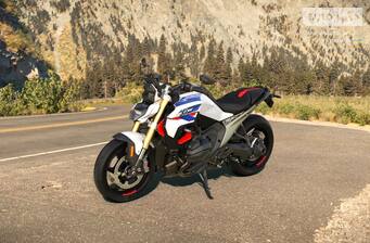 BMW R 1300R 2026 Perfomance
