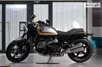 BMW R nineT