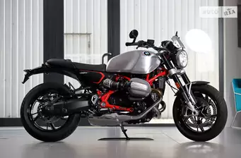 BMW R nineT