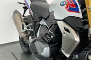 BMW R Series Base