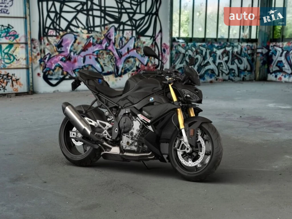 BMW S 1000R BMW S 1000R Base