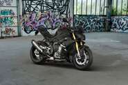 BMW S 1000R BMW S 1000R Base