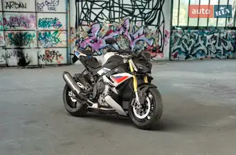 BMW S 1000R