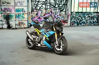 BMW S 1000R