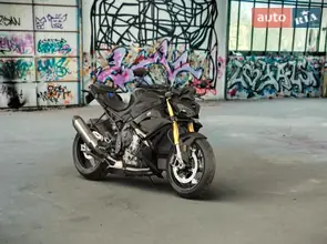 BMW S 1000R