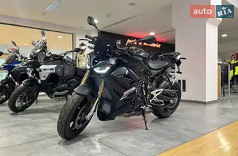BMW S 1000R