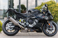 BMW S 1000RR Base