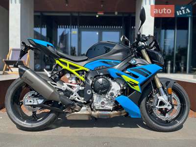 BMW S Series 2025 Base
