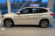 BMW X1 Base