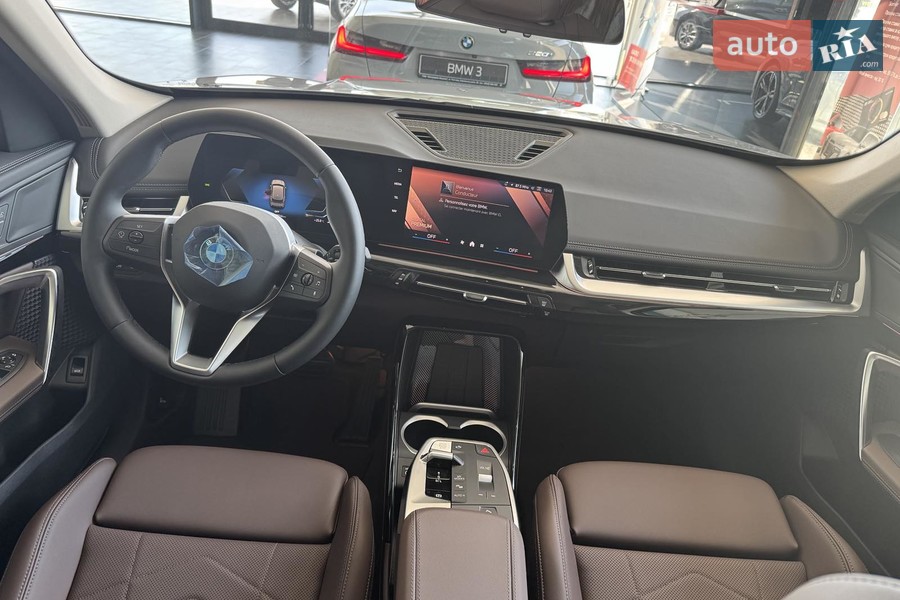 BMW X1 - фото 8