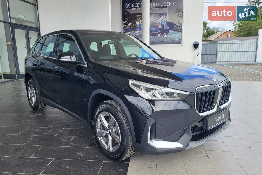 BMW X1 - фото 3