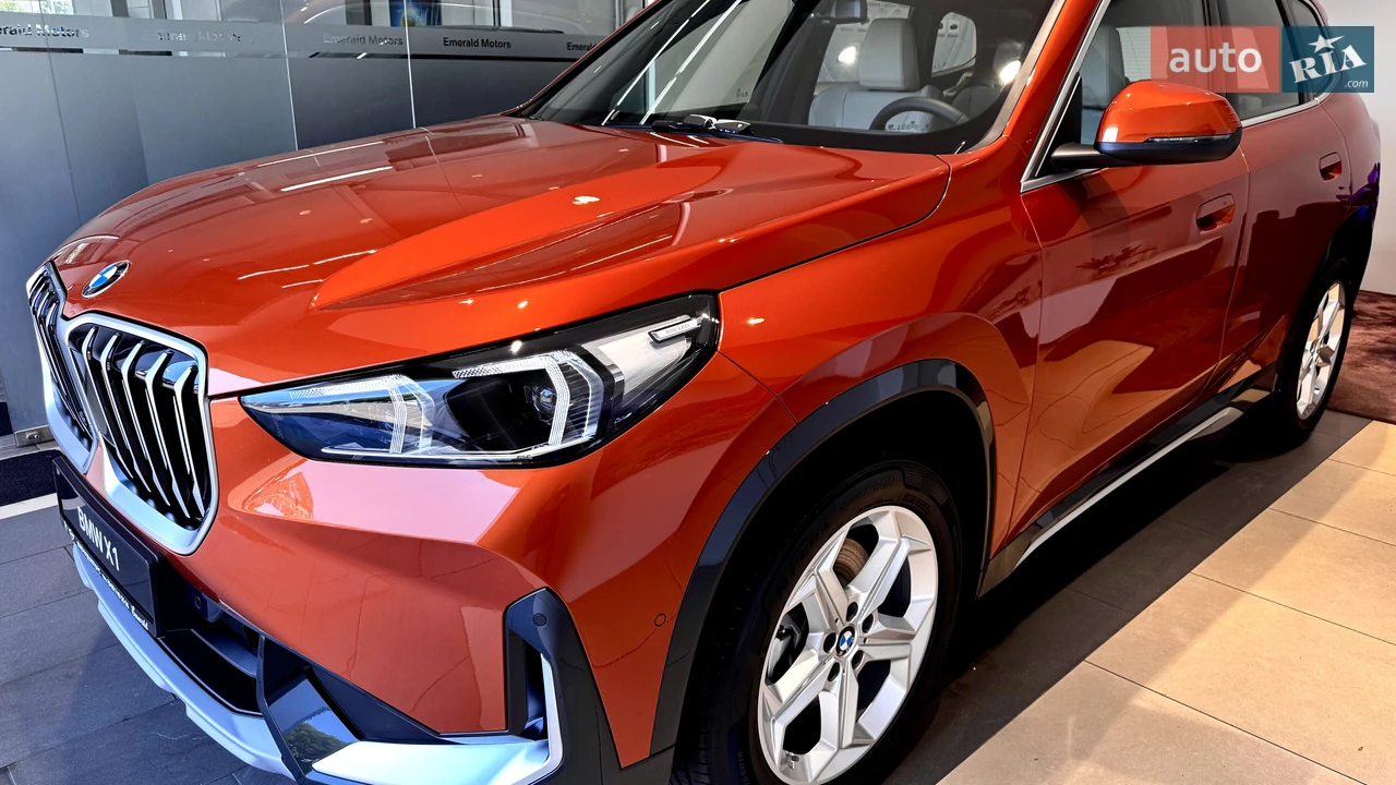 BMW X1 xLine
