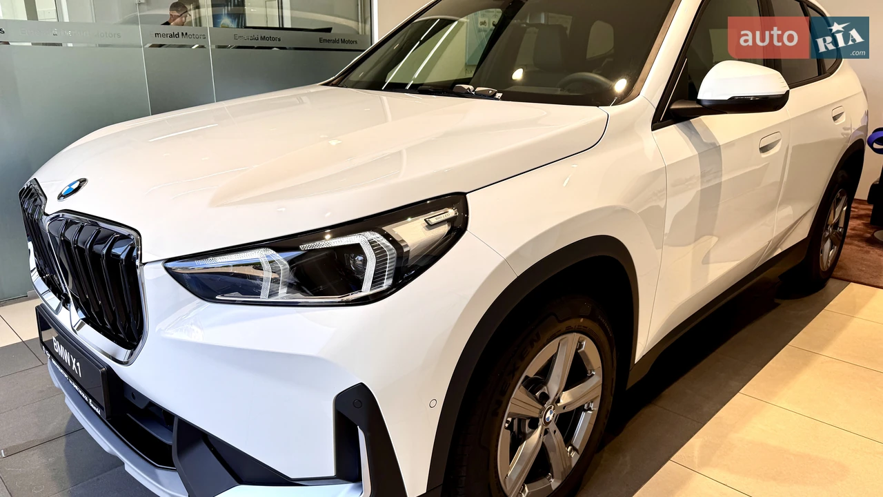 BMW X1 xLine