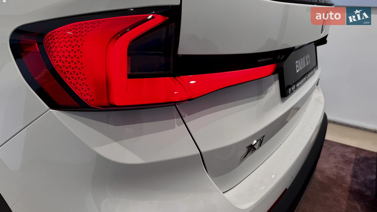 BMW-11