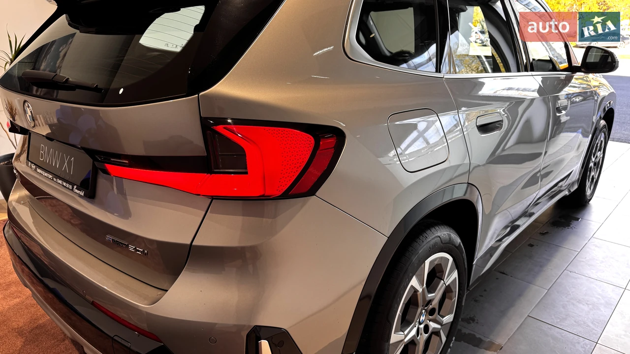 BMW-16