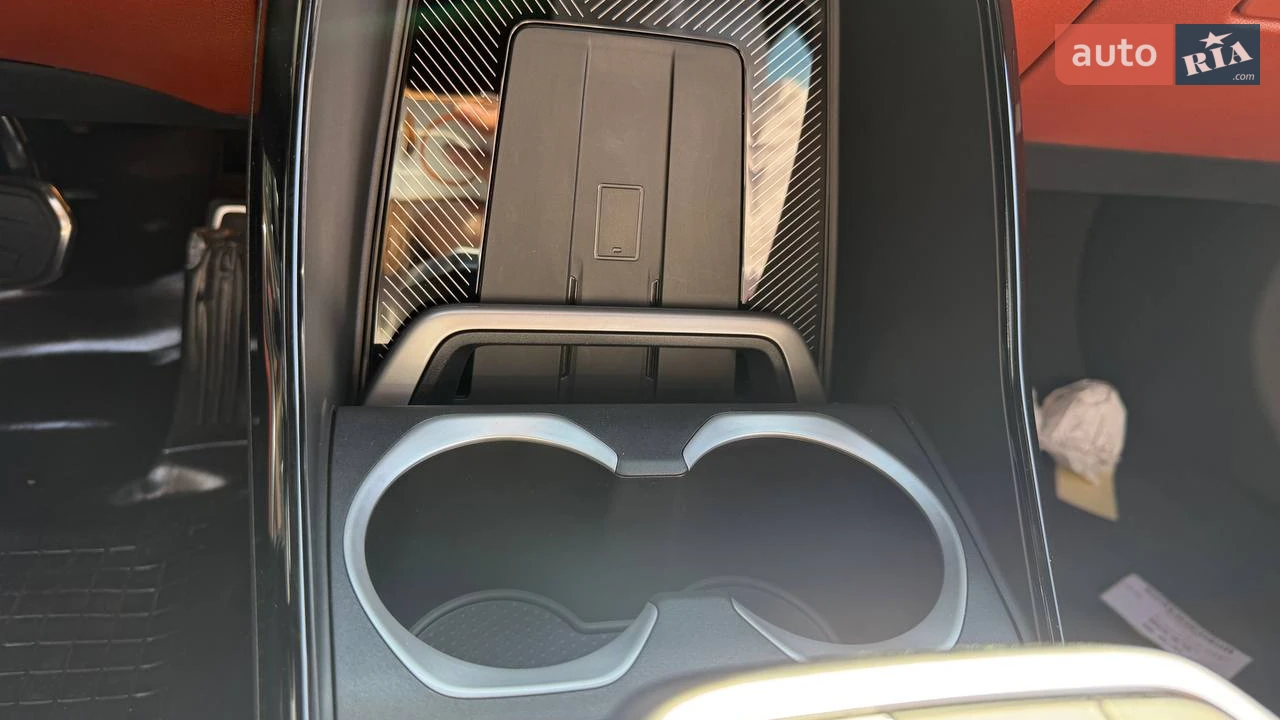 BMW-25