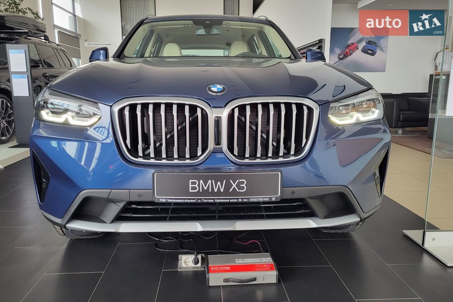BMW X3 - фото 1