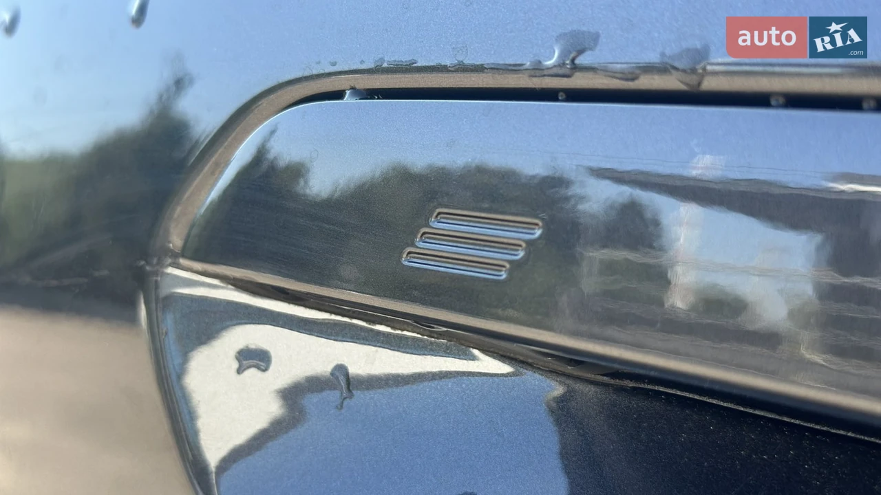 BMW-12