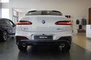 BMW X4 Base