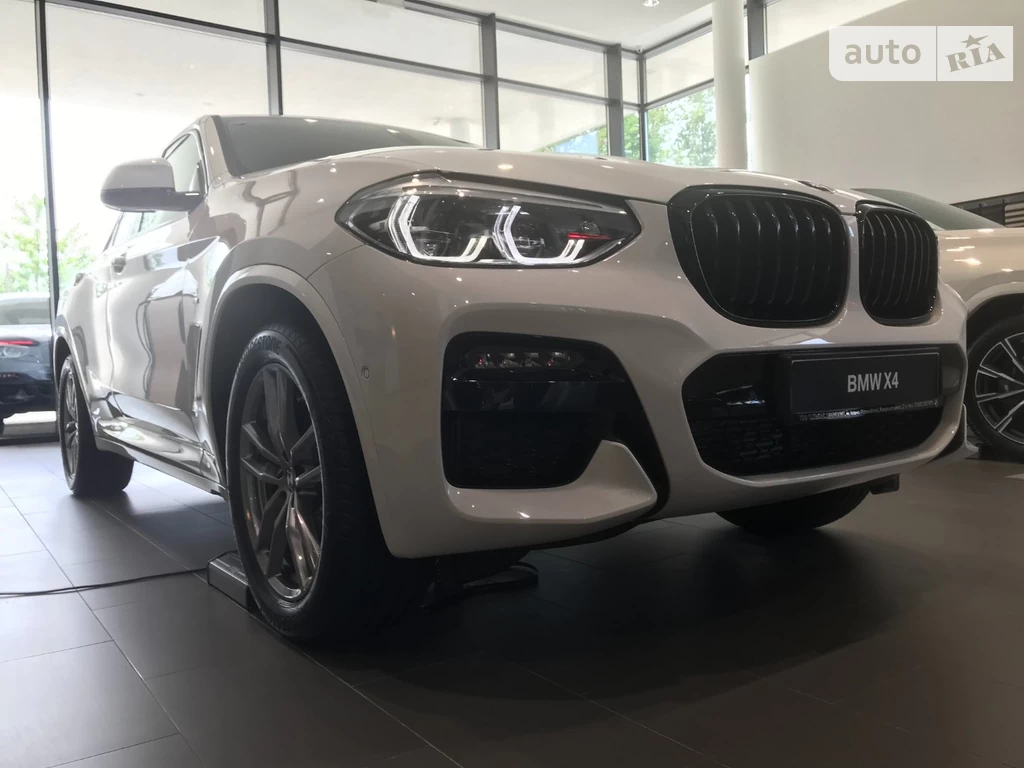 BMW X4 Base