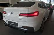 BMW X4 Base