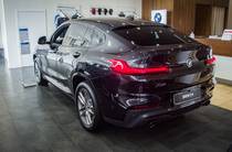 BMW X4 Base