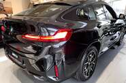 BMW X4 Base