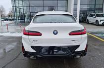 BMW X4 Base