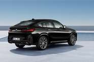 BMW X4 Base