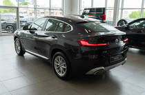 BMW X4 Base