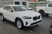 BMW X4 Base