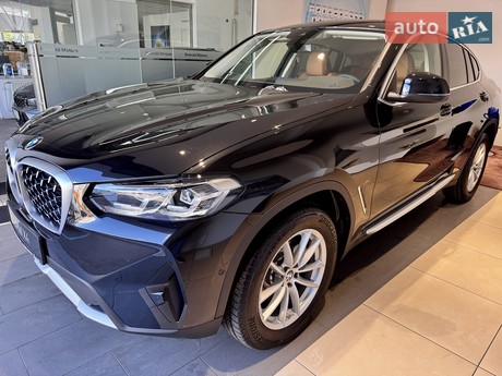 BMW X4 2025
