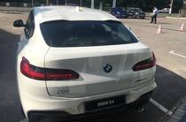 BMW X4 Base