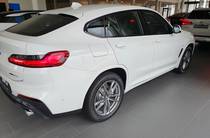 BMW X4 Base