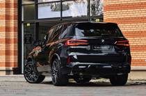 BMW X5 M Base