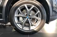 BMW X5 Base