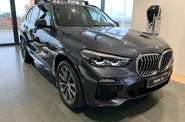 BMW X5 Base