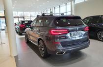 BMW X5 Base