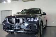 BMW X5 Base