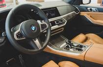 BMW X5 Base