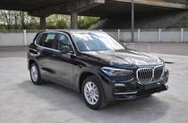 BMW X5 Base