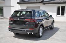 BMW X5 Base